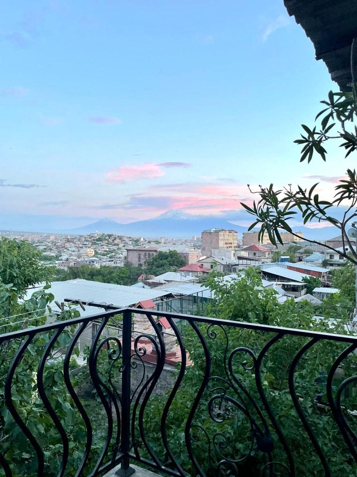 Cozystudio Yerevan Exterior photo